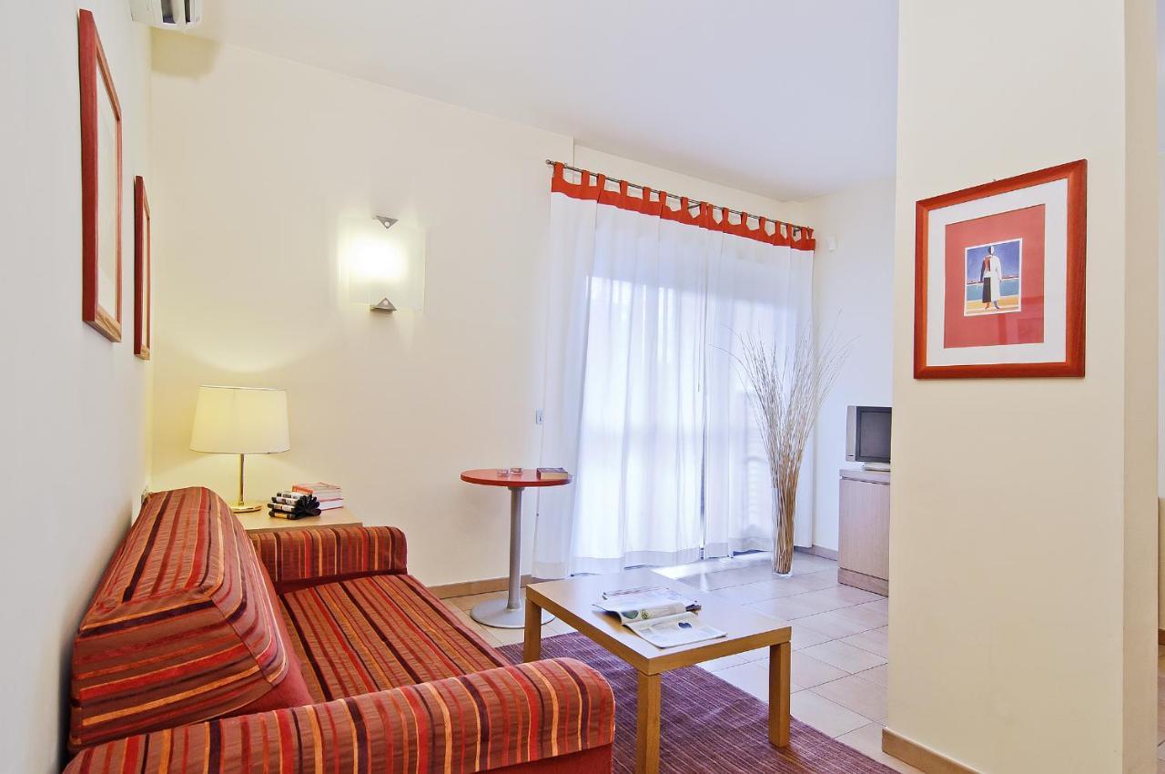 Residence I Triangoli Casal Palocco Ngoại thất bức ảnh