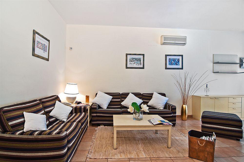 Residence I Triangoli Casal Palocco Ngoại thất bức ảnh