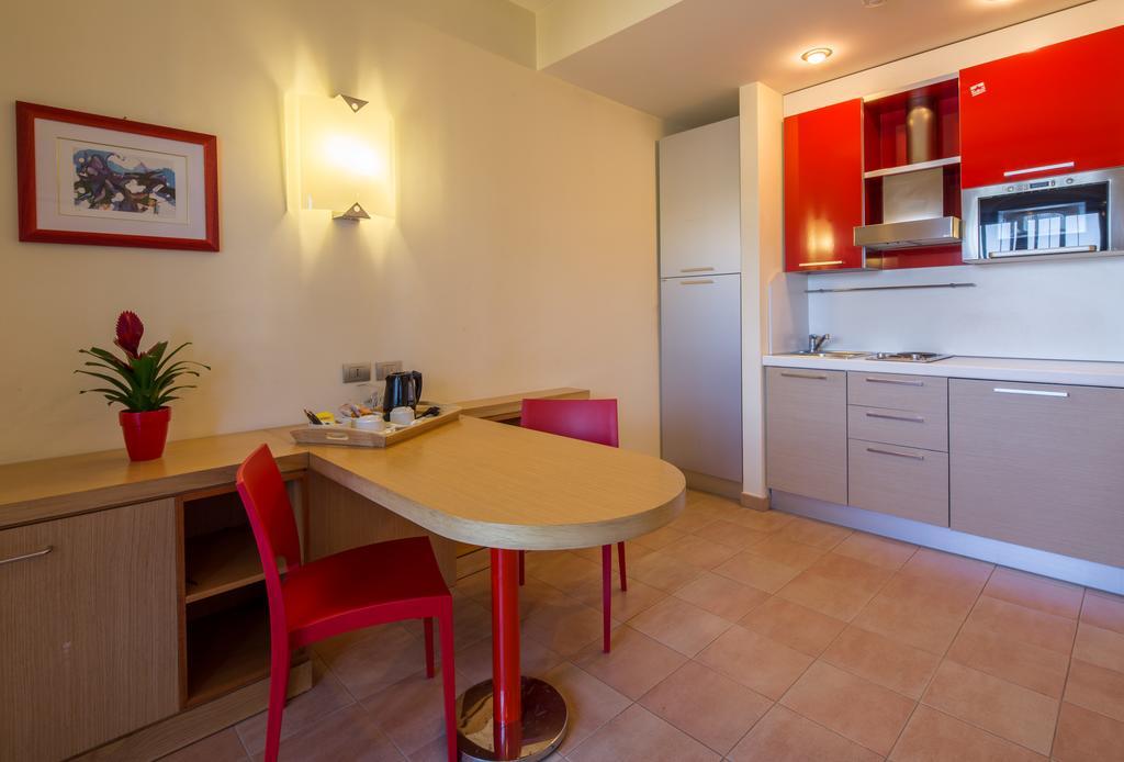 Residence I Triangoli Casal Palocco Phòng bức ảnh