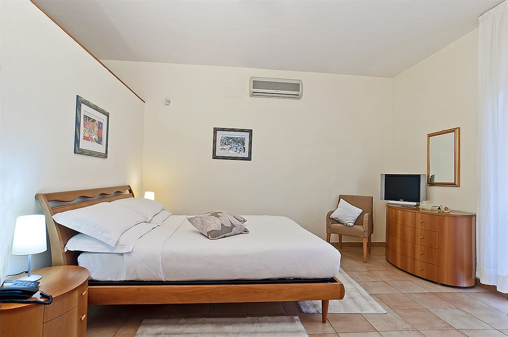 Residence I Triangoli Casal Palocco Ngoại thất bức ảnh